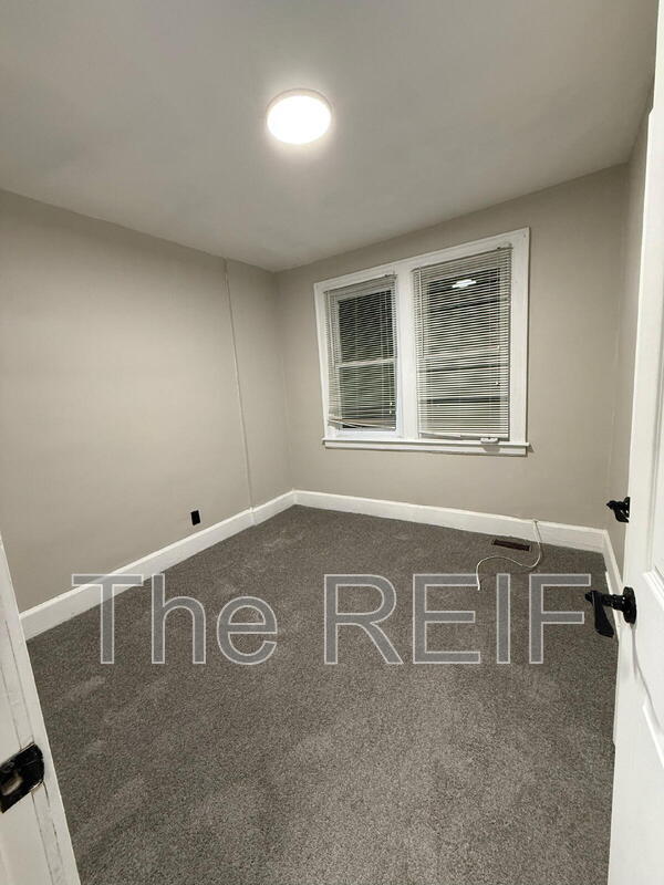 Building Photo - 16188 Lawton St