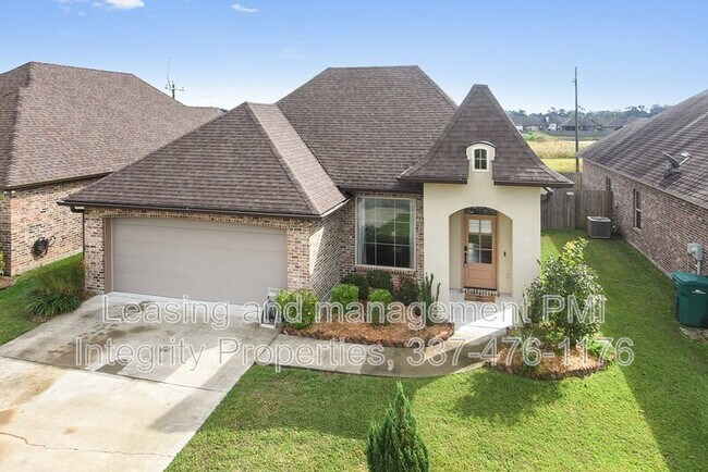 Building Photo - 308 Overbrook Dr