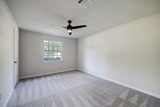 Building Photo - 9723 Galston Ln