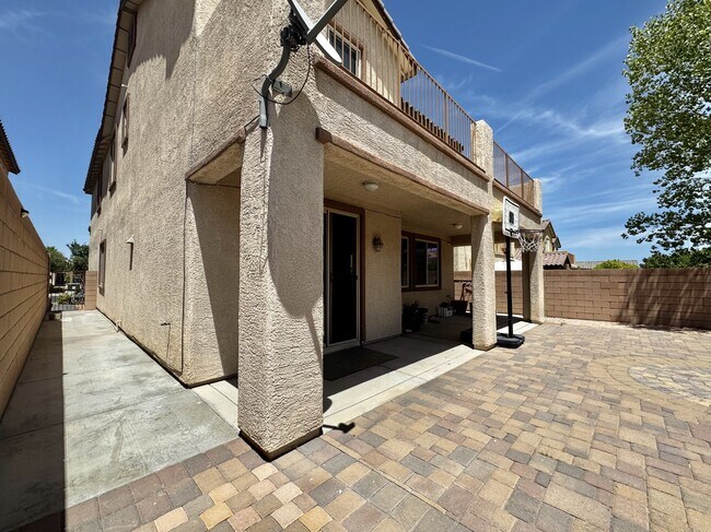Building Photo - 10037 White Mulberry Dr