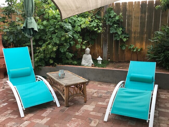 Building Photo - 632 Maria Ave