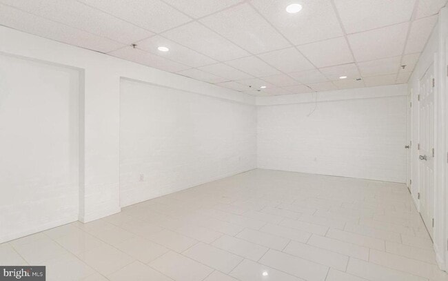 Building Photo - 509 McManus Way