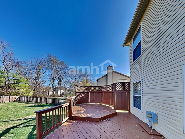 Building Photo - 12478 Thoroughbred Dr