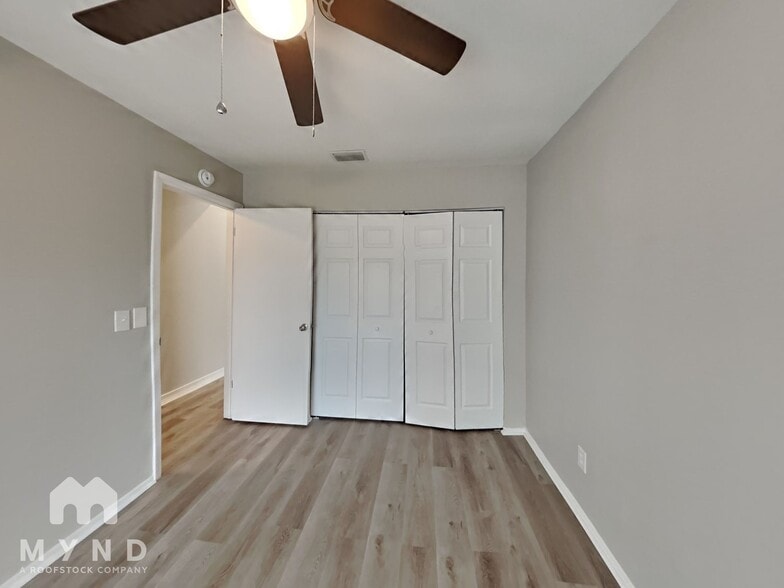 Building Photo - 8308 Steamboat Ln
