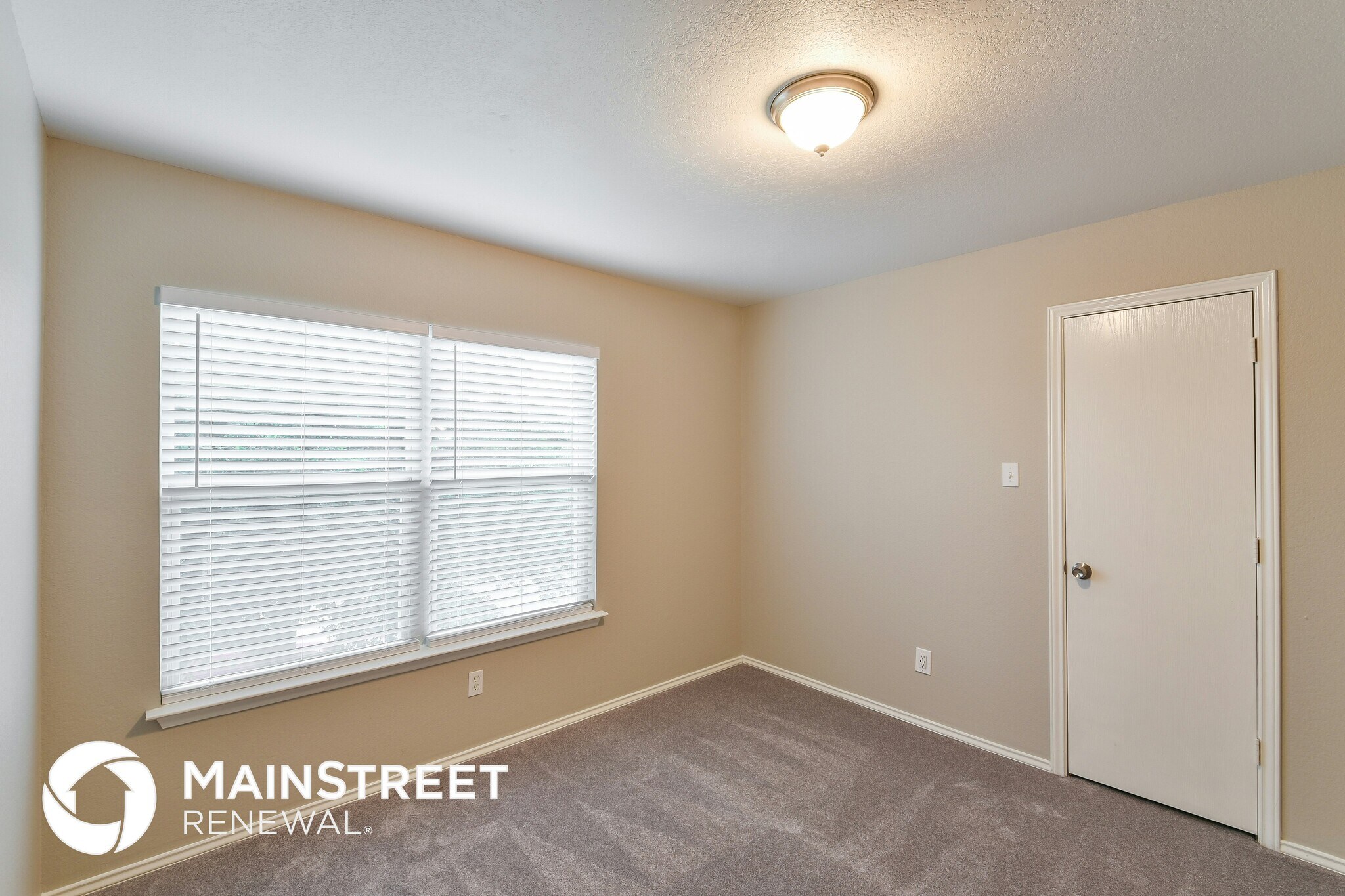 Building Photo - 10207 Rainbow Creek