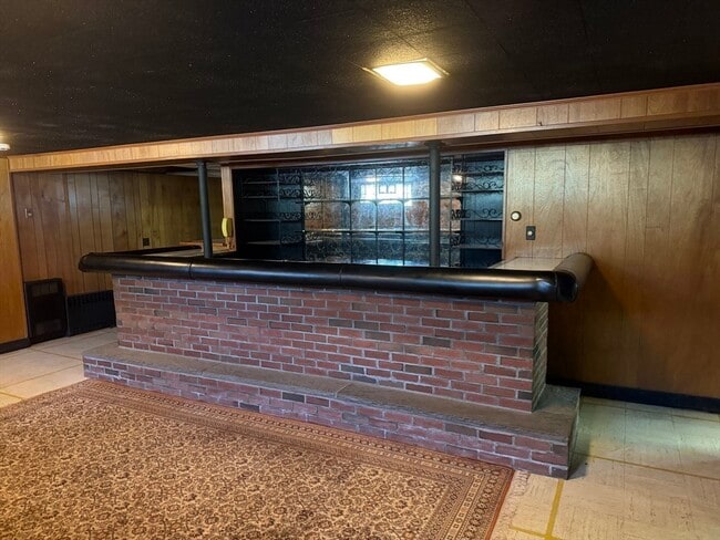 Building Photo - 439 Lowell St