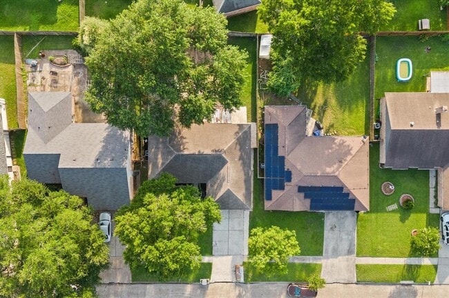 Building Photo - 11227 Verlaine Dr