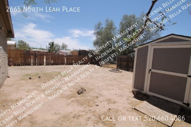 Building Photo - 2665 N Leah Pl