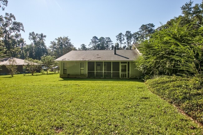 Building Photo - 886 Meginnis Ln
