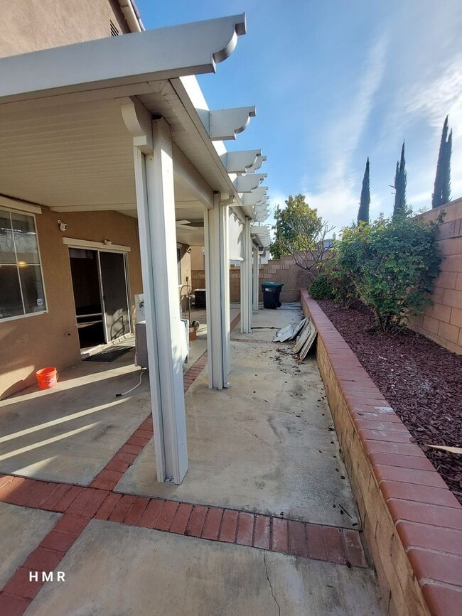 Building Photo - Two story home in desirable area of Chino ...