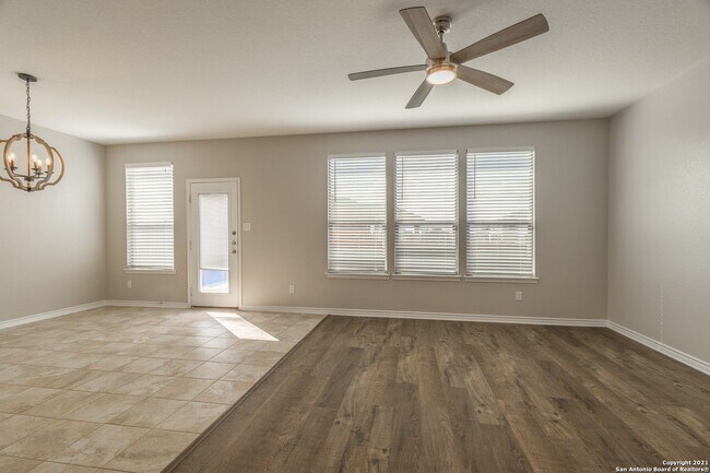 Building Photo - 682 Pond Springs