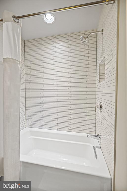 Building Photo - 3220 Grace St NW