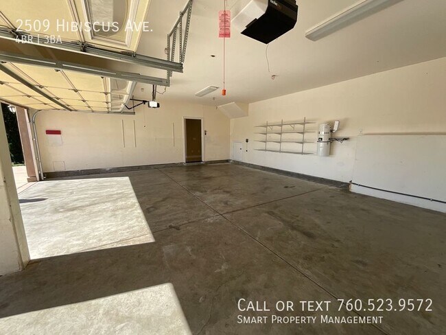 Building Photo - Best Deal in Vista!