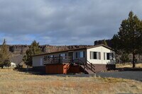 Building Photo - Welcome Home!