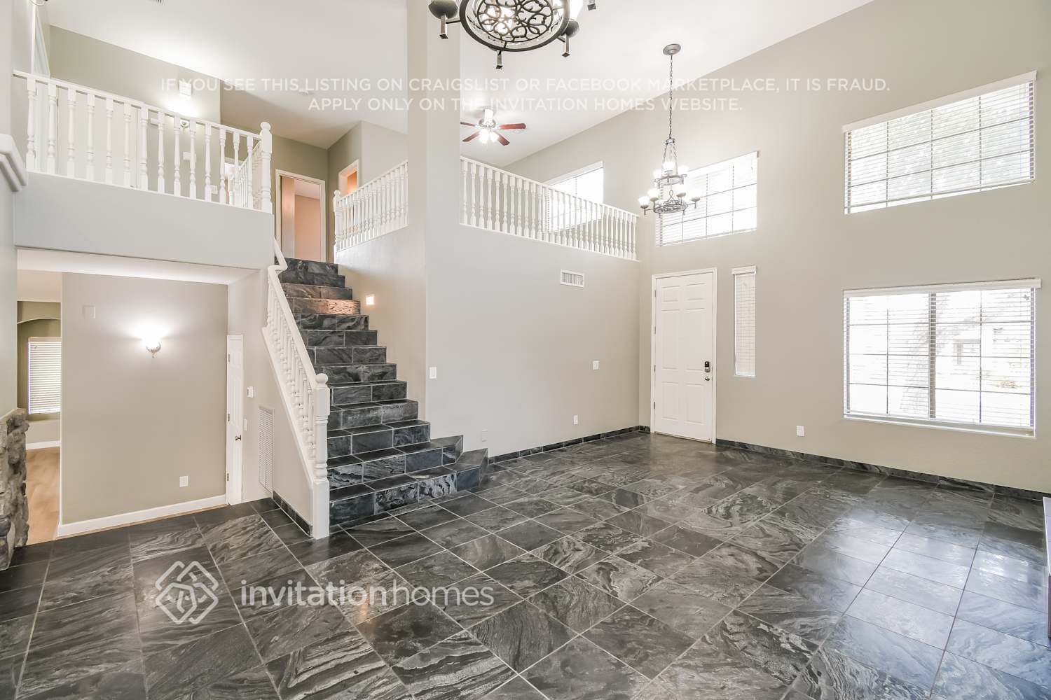 Building Photo - 10729 E Pampa Ave