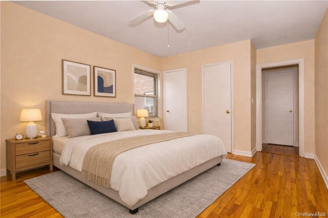 Building Photo - 330 S Broadway