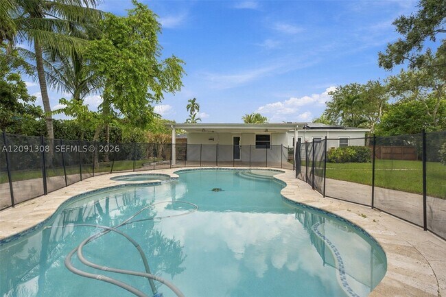 Building Photo - 7120 SW 58th St
