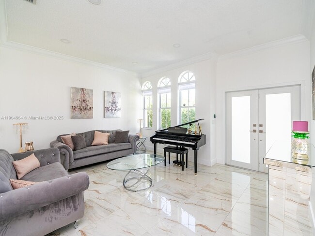 Building Photo - 16332 SW 83rd Ln