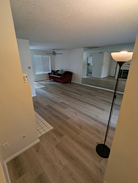 Building Photo - 137 Dogwood Ln