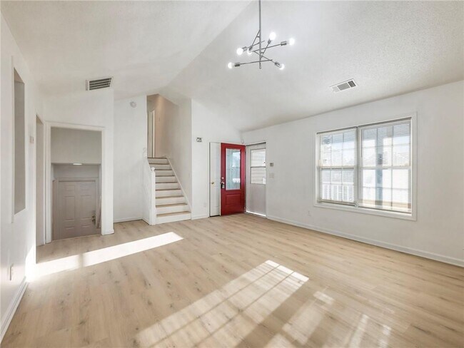 Building Photo - 2032 Morning Dew Pl