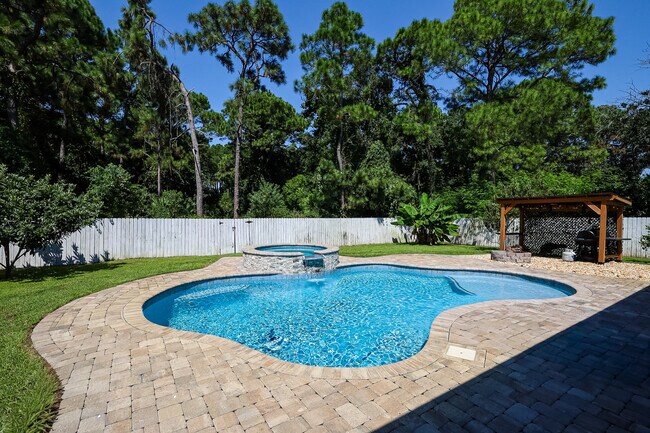Building Photo - 9168 Military Trail