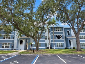 Building Photo - 4572 Commander Dr
