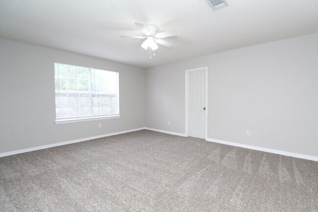 Building Photo - Coming Soon 4/20 – 3BR/2BA Home with 2-Car Garage, Open Layout, Island Kitchen, Split Floor Plan ...