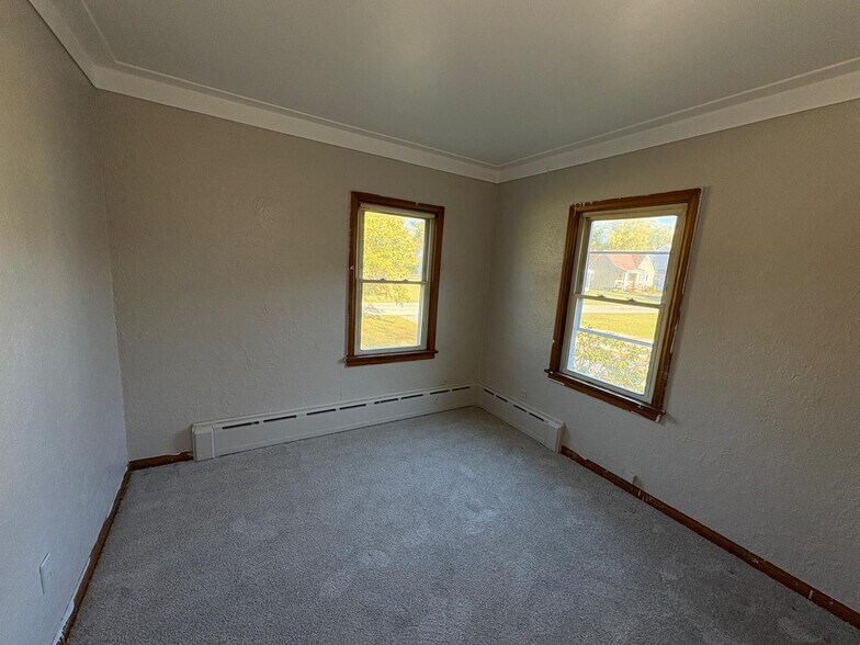 Building Photo - 5123 Newhart Cir