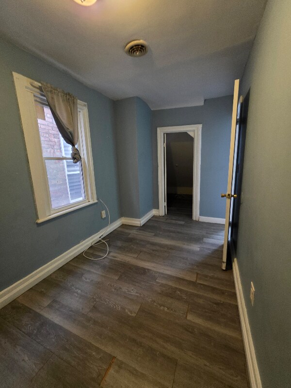 Building Photo - 5 West St