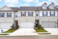 Building Photo - 5044 Highwood Dr