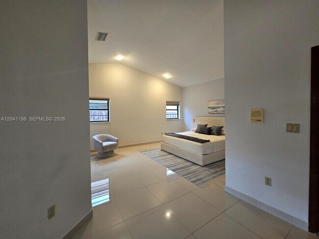 Building Photo - 15630 SW 46th Terrace