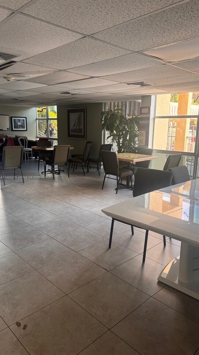 Building Photo - 200 172nd St