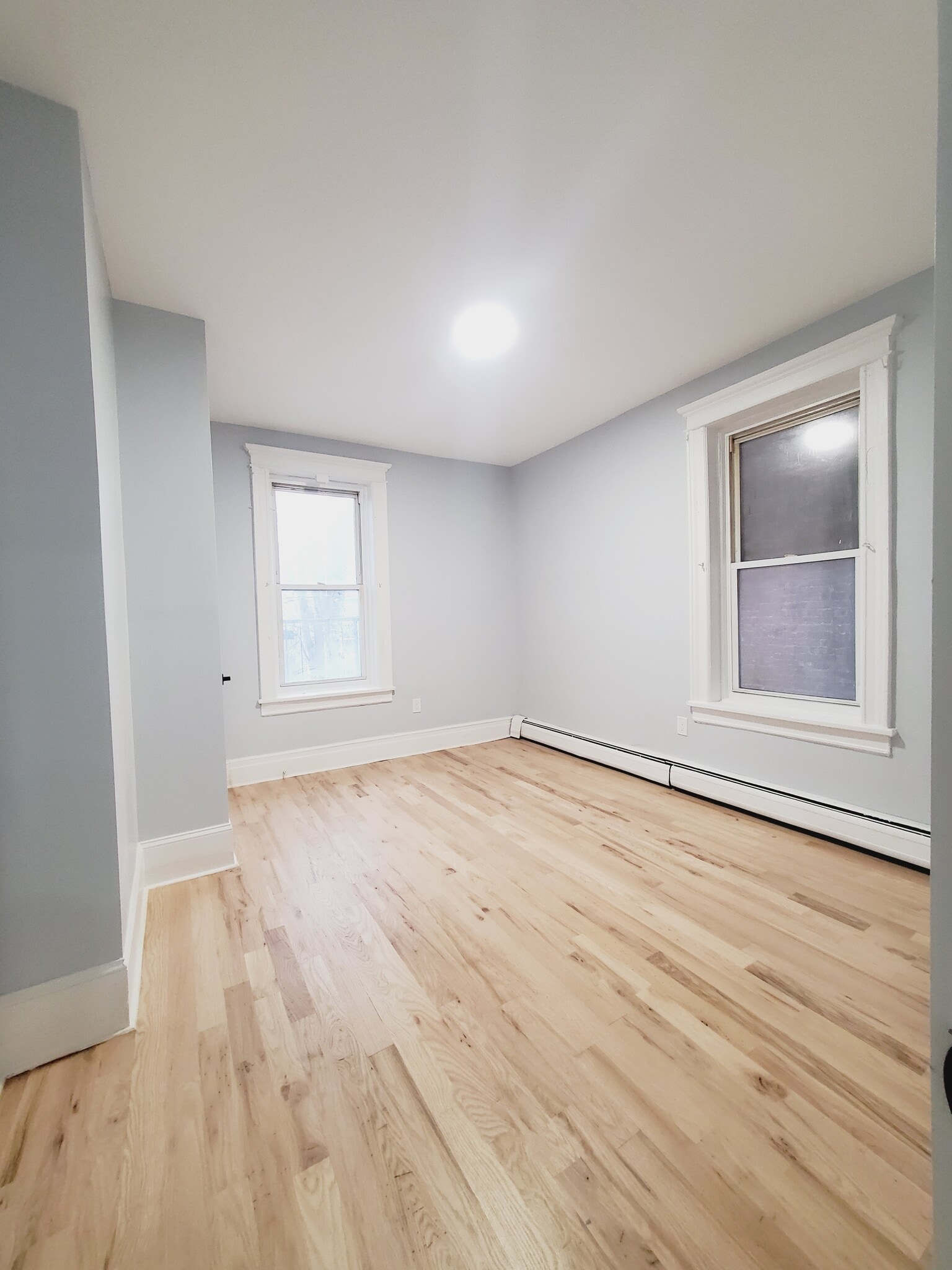 81 Bostwick Ave 2R - 76A Bostwick Ave