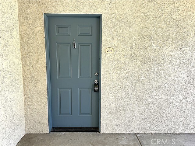 Building Photo - 1020 Vista Del Cerro Dr