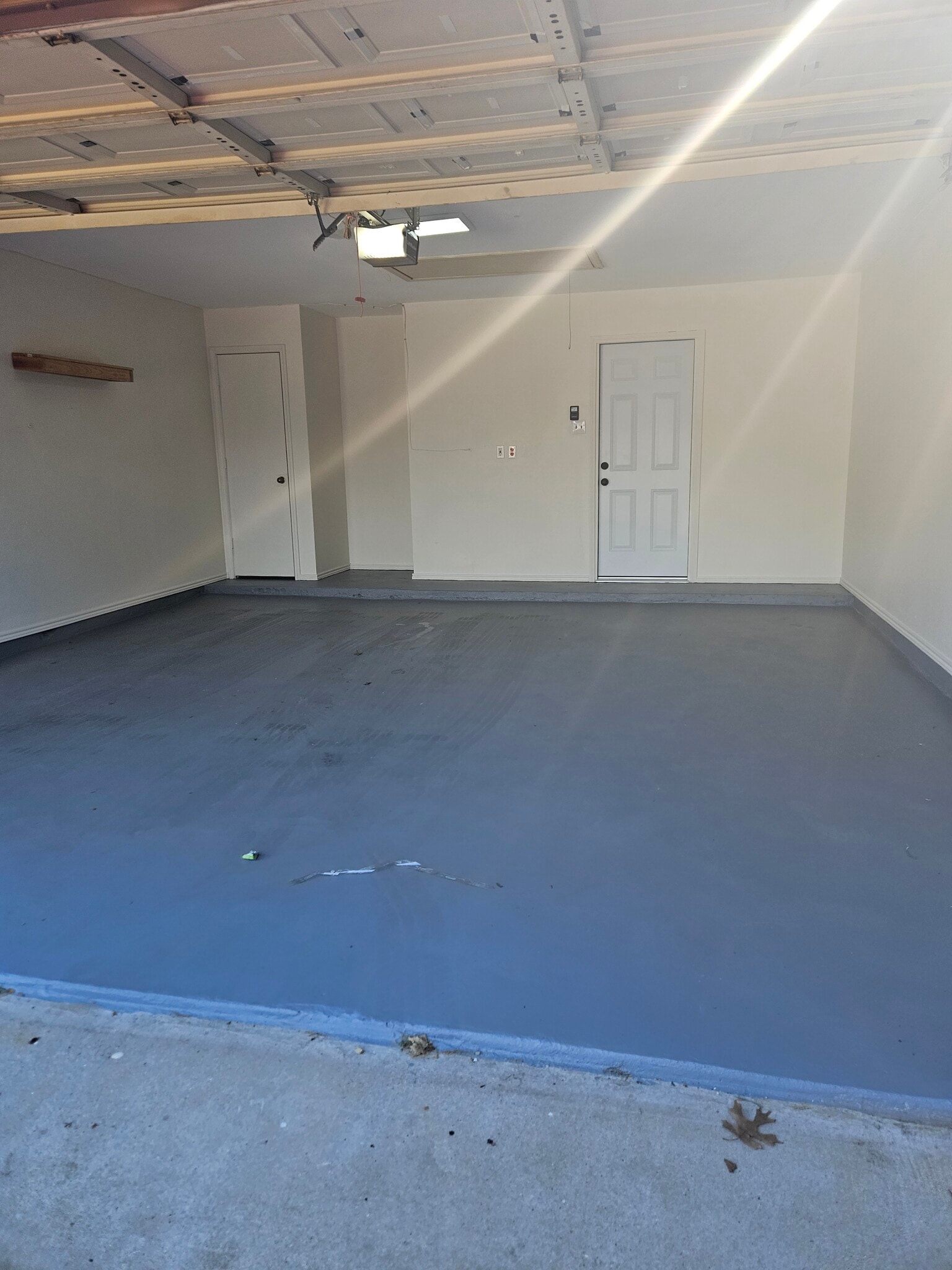 Epoxy Garage floor - 580 Parkway Blvd