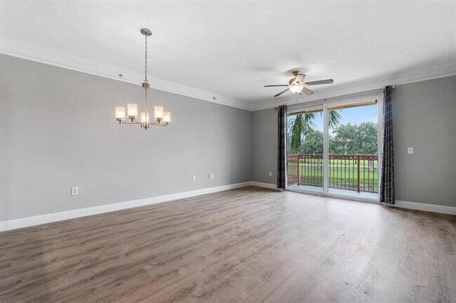 Building Photo - 2032 Alta Meadows Ln