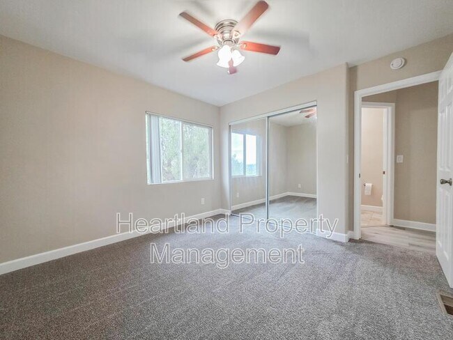 Building Photo - 8386 Golden Ave