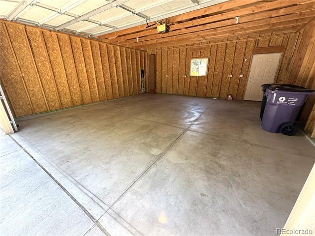 Building Photo - 1920 Willow St