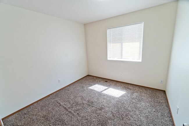 Building Photo - 2814 N 14th Pl