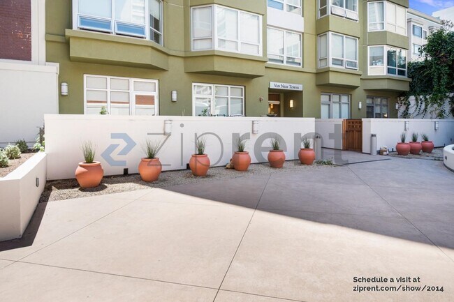 Building Photo - 750 Van Ness Ave
