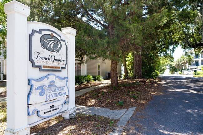 Building Photo - 159 Brooks St SE