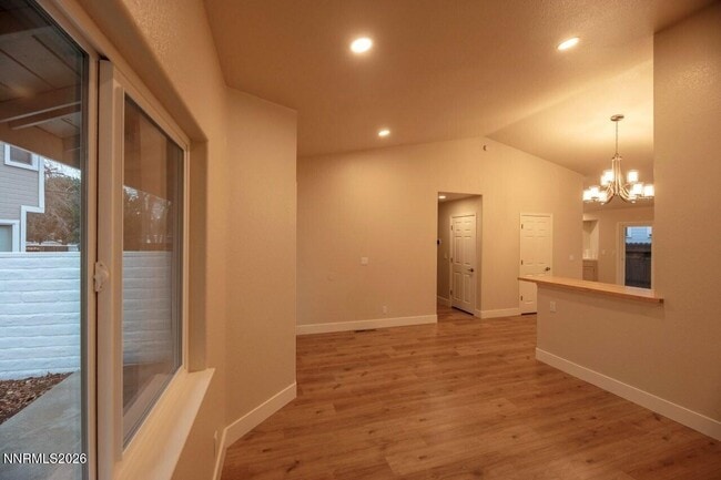 Building Photo - 7562 Wheeldale Cir