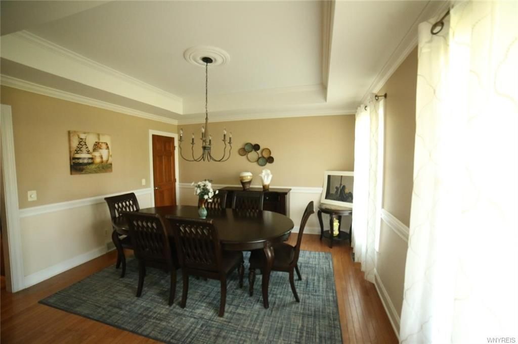 Building Photo - 8350 Manchester Park Dr