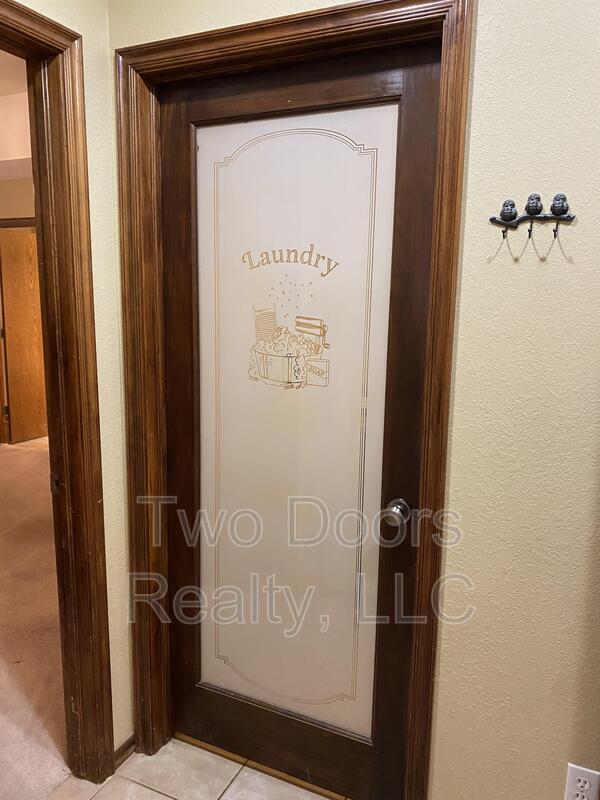 Building Photo - 636 SW 159th St