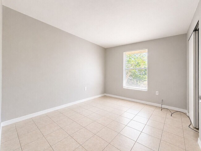 Building Photo - 5459/5461 Eleventh Ave