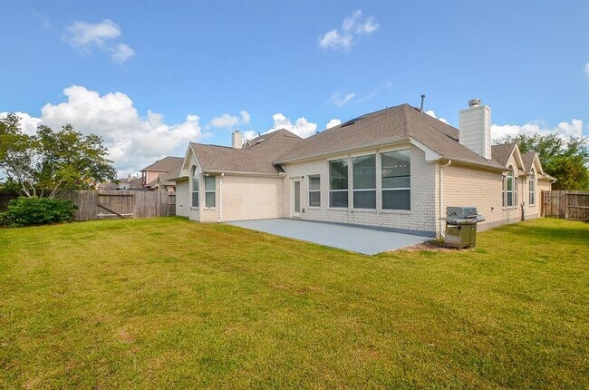 Building Photo - 6726 Oakman Ln