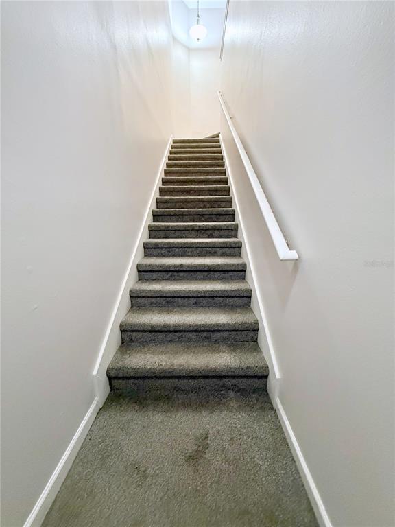 Building Photo - 18023 Villa Creek Dr