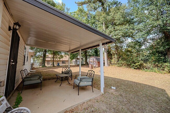 Building Photo - 5393 Kirk Dr