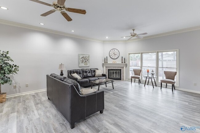 Building Photo - 10028 Meredith Ln SE