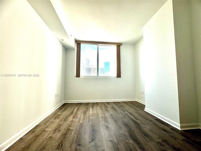 Building Photo - 244 Biscayne Blvd